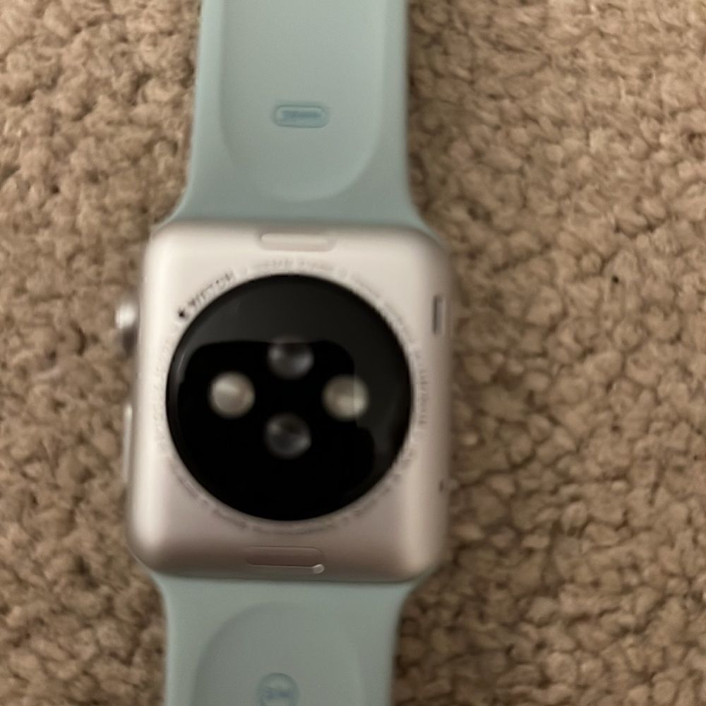 Apple Watch With Blue silicone strap - Picture 4 of 5